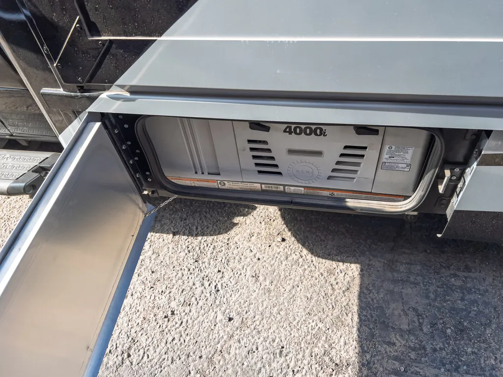 2025 Tiffin Wayfarer 25 XLW, Photos photo 25