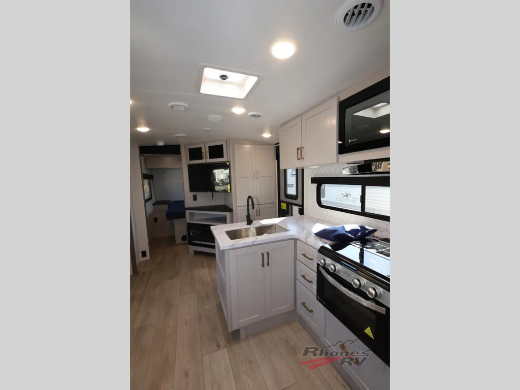 2027 Jayco Jay Feather 29BHB, Photos photo 9