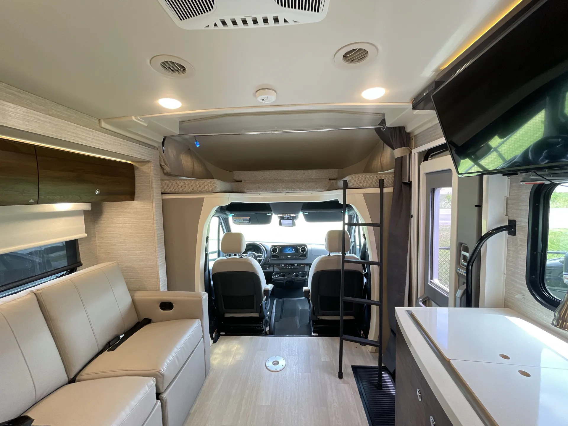 2020 Winnebago Navion 24V — living area main