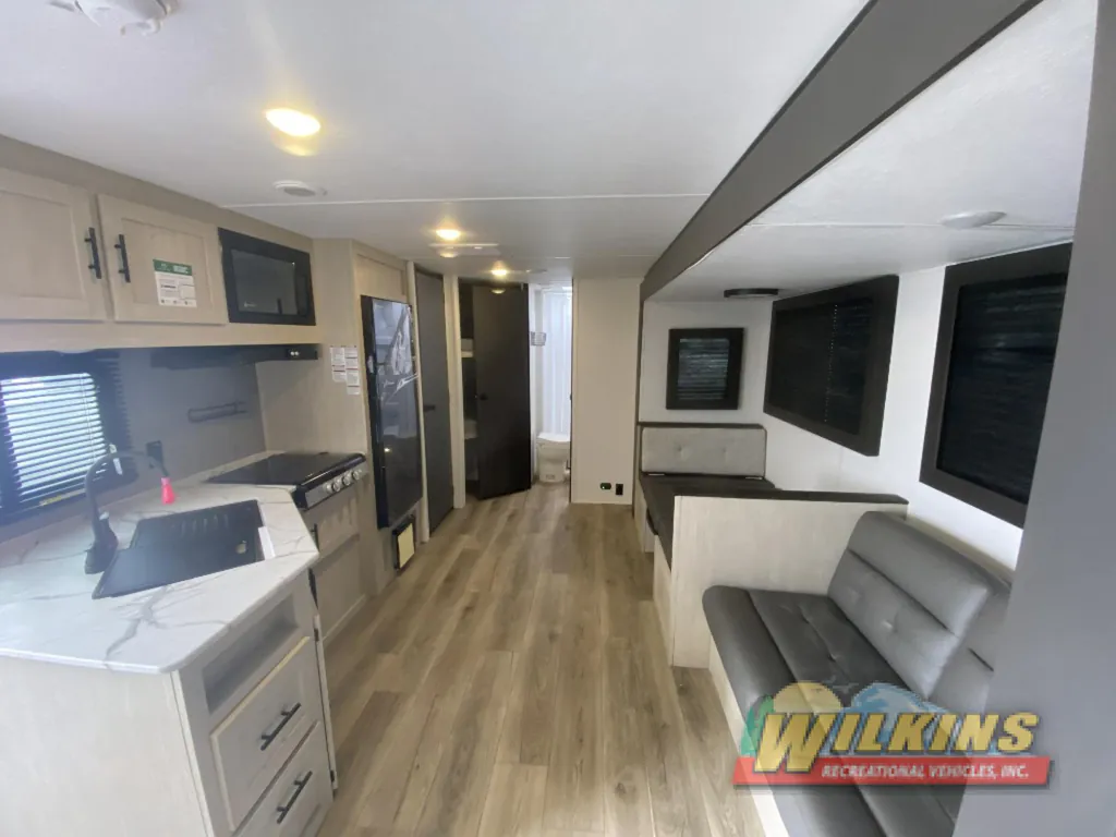 2026 Shasta RVs i-5 Edition 527BHS, Photos photo 7