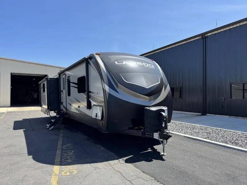 2020 Keystone Laredo 335MK - Photo 4