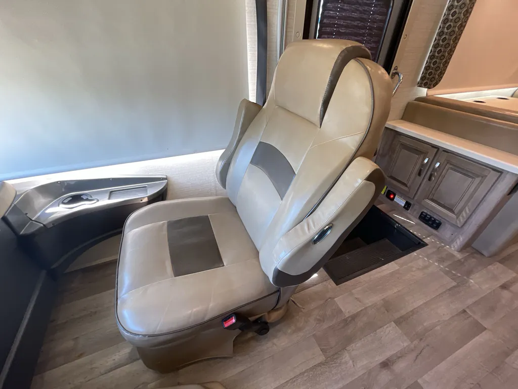 2019 Jayco Precept 29V, Photos photo 27