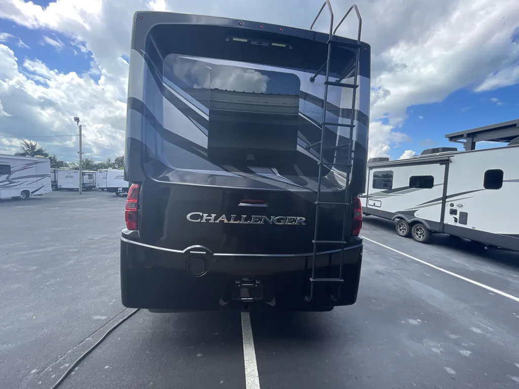 2020 Thor Motor Coach Challenger 35MQ, Photos photo 7