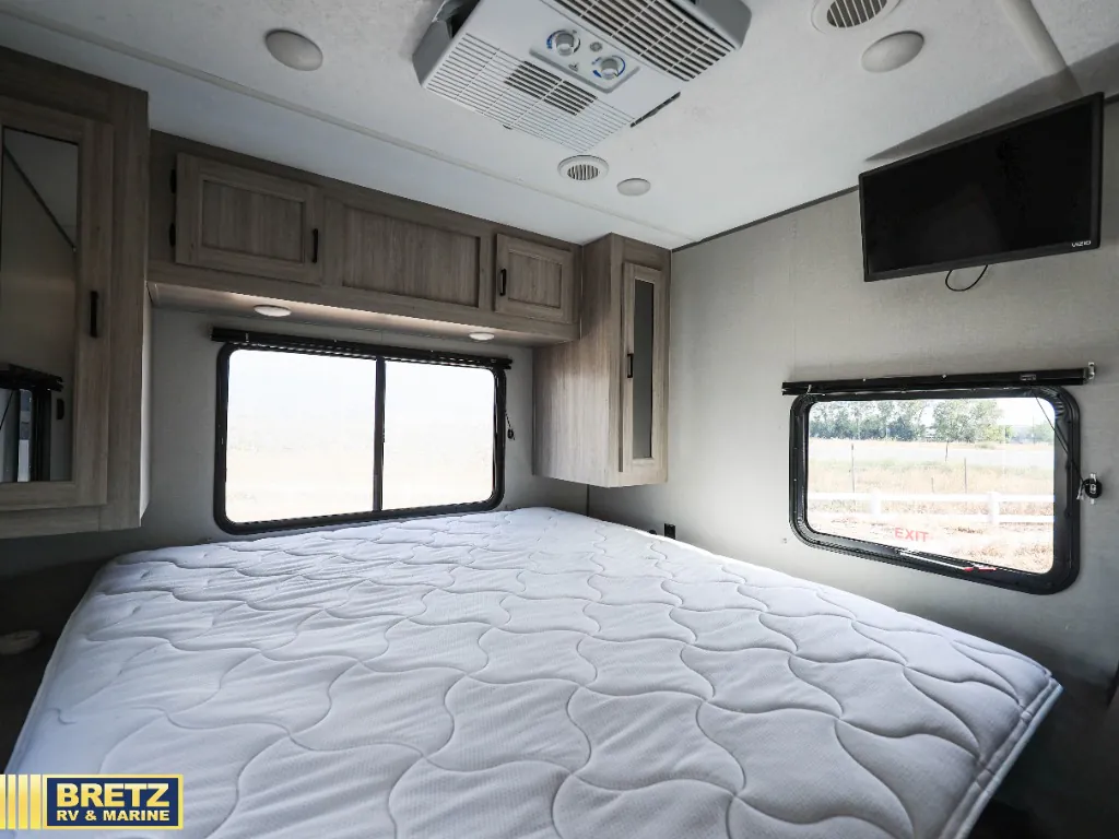 2024 Coachmen Catalina Legacy Edition 283FEDS, Photos photo 12