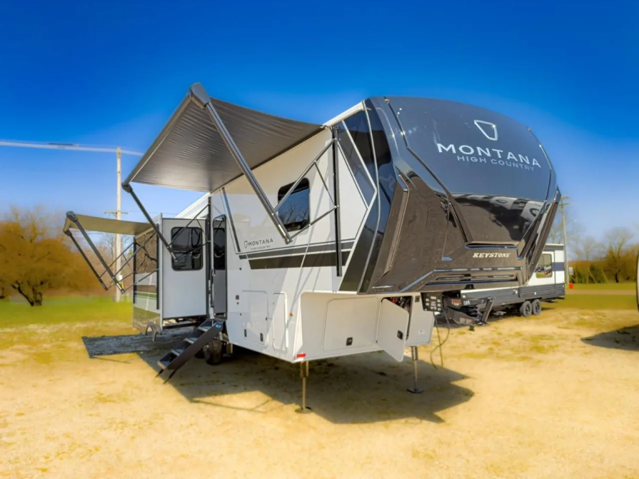2026 Keystone Montana High Country 290RL - Photo 4