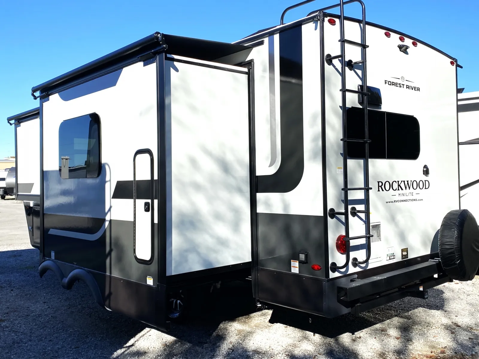 2026 Forest River Rockwood Mini Lite 2515S - Photo 4