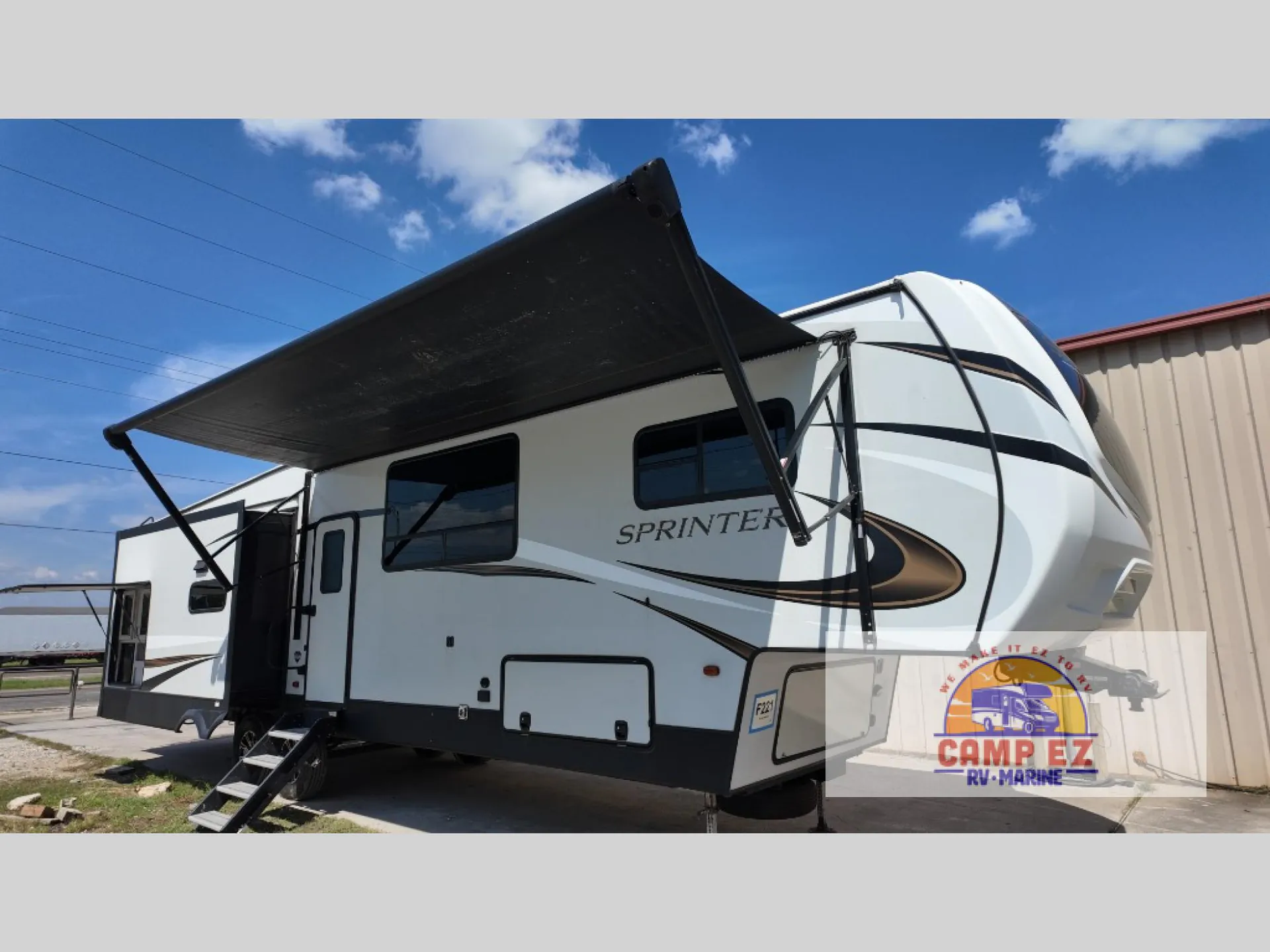 2021 Keystone Sprinter Limited 3560RLB - Photo 2