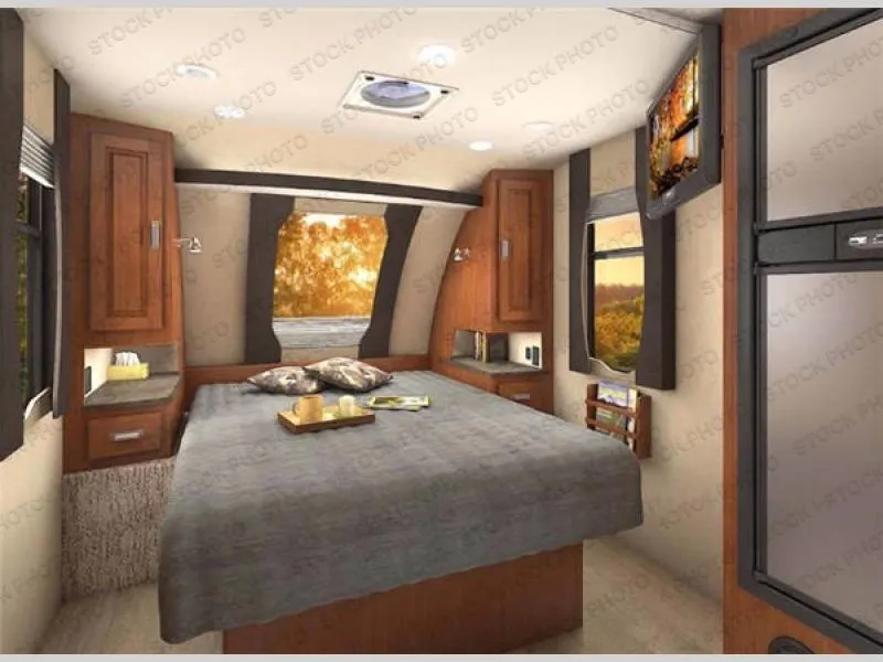 2017 Lance Lance Travel Trailers Used    1995 - Photo 2