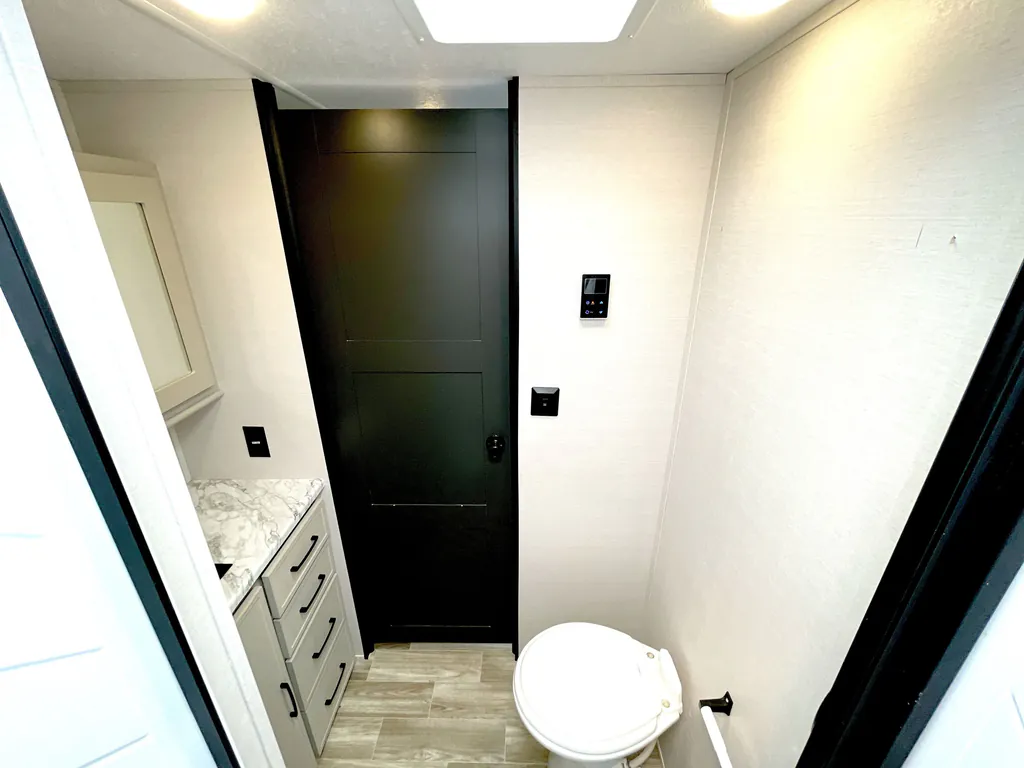 2025 Forest River Vibe 3400BH, Photos photo 25