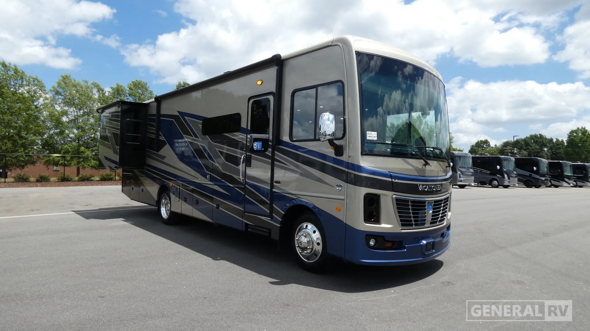 2026 Holiday Rambler Vacationer 33C - Photo 2