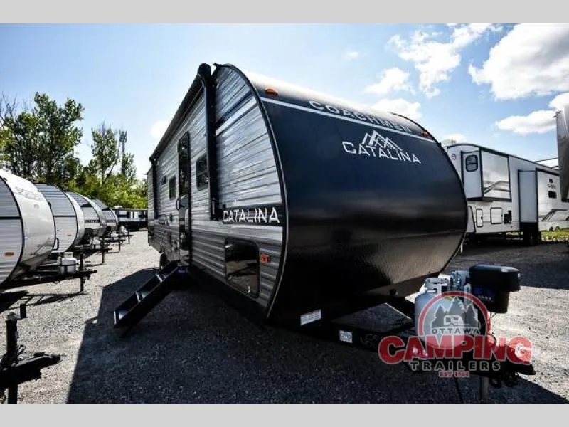 2026 Coachmen Catalina Summit Series 8 261BHS - Photo 2
