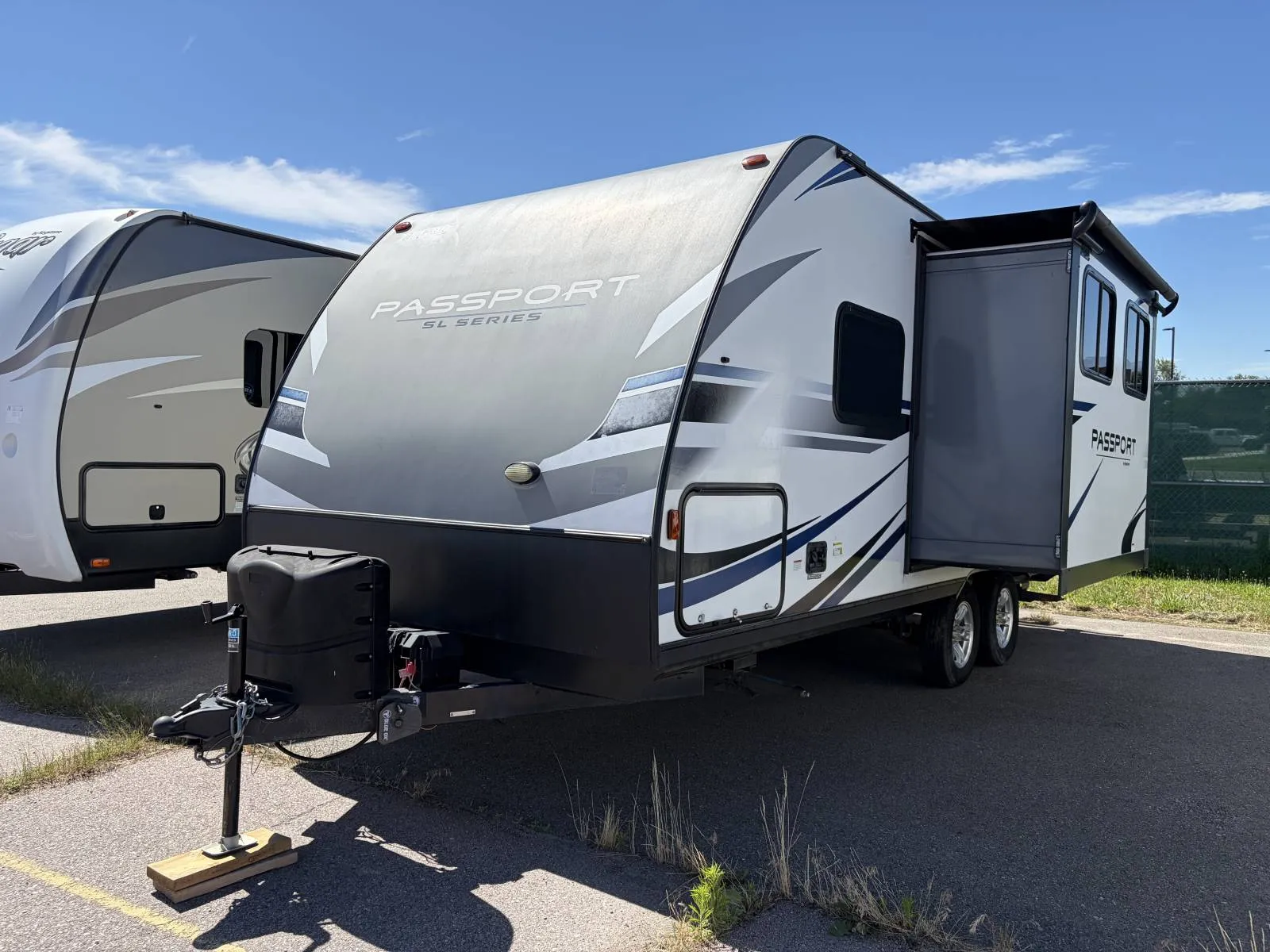 2019 Keystone Rv PASSPORT PP198MLWE 19 - Photo 3
