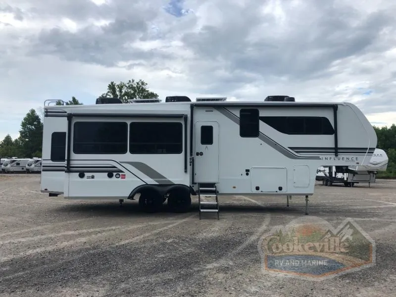 2026 Grand Design Influence 3003RL - Photo 3