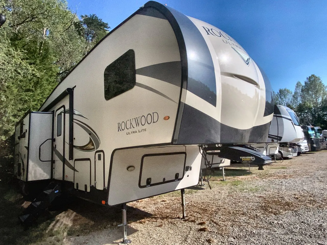 2020 Forest River Rockwood Ultra Lite 2888WS - Photo 2