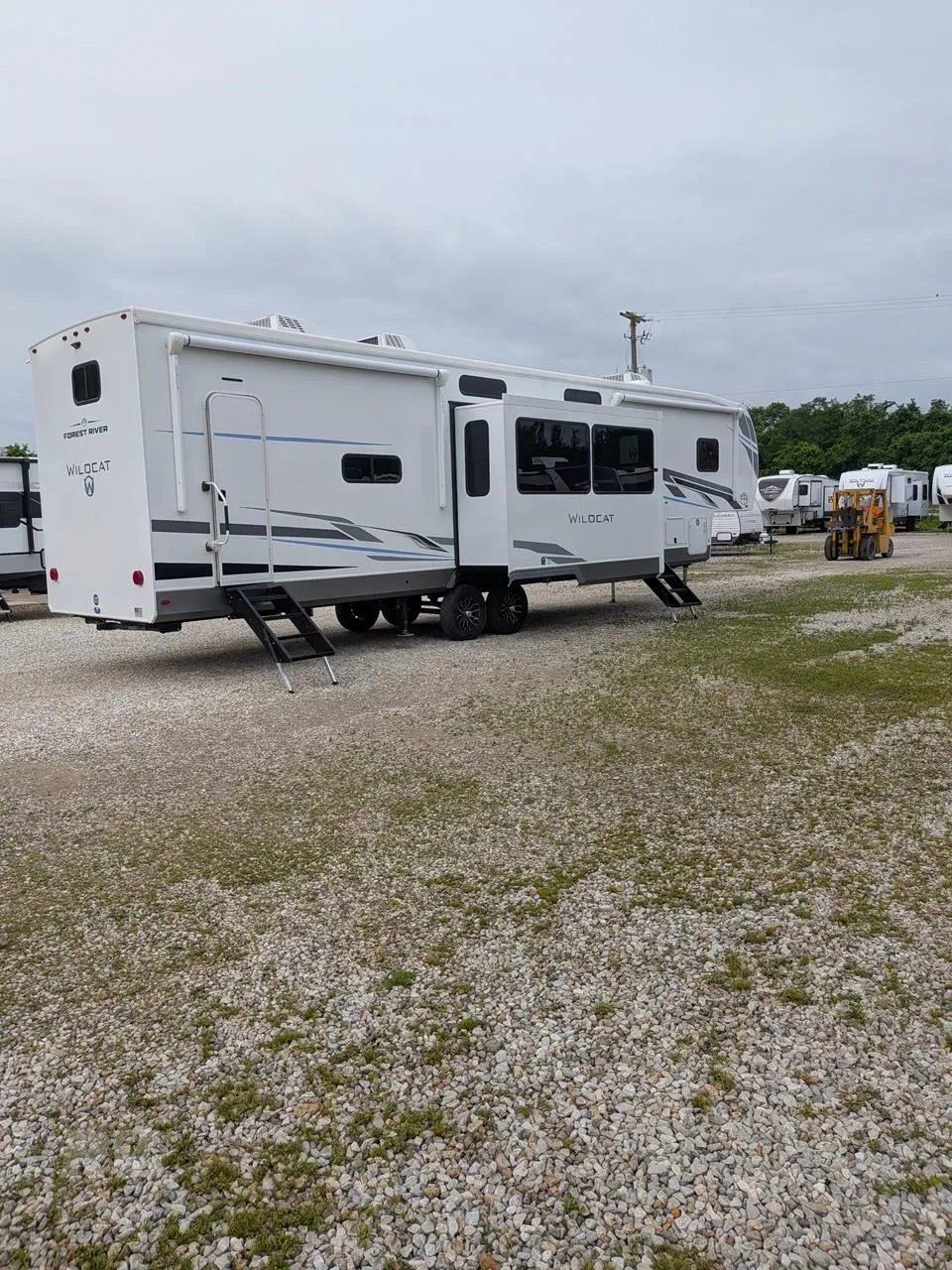 2026 Forest River Wildcat 36FUN - Photo 3