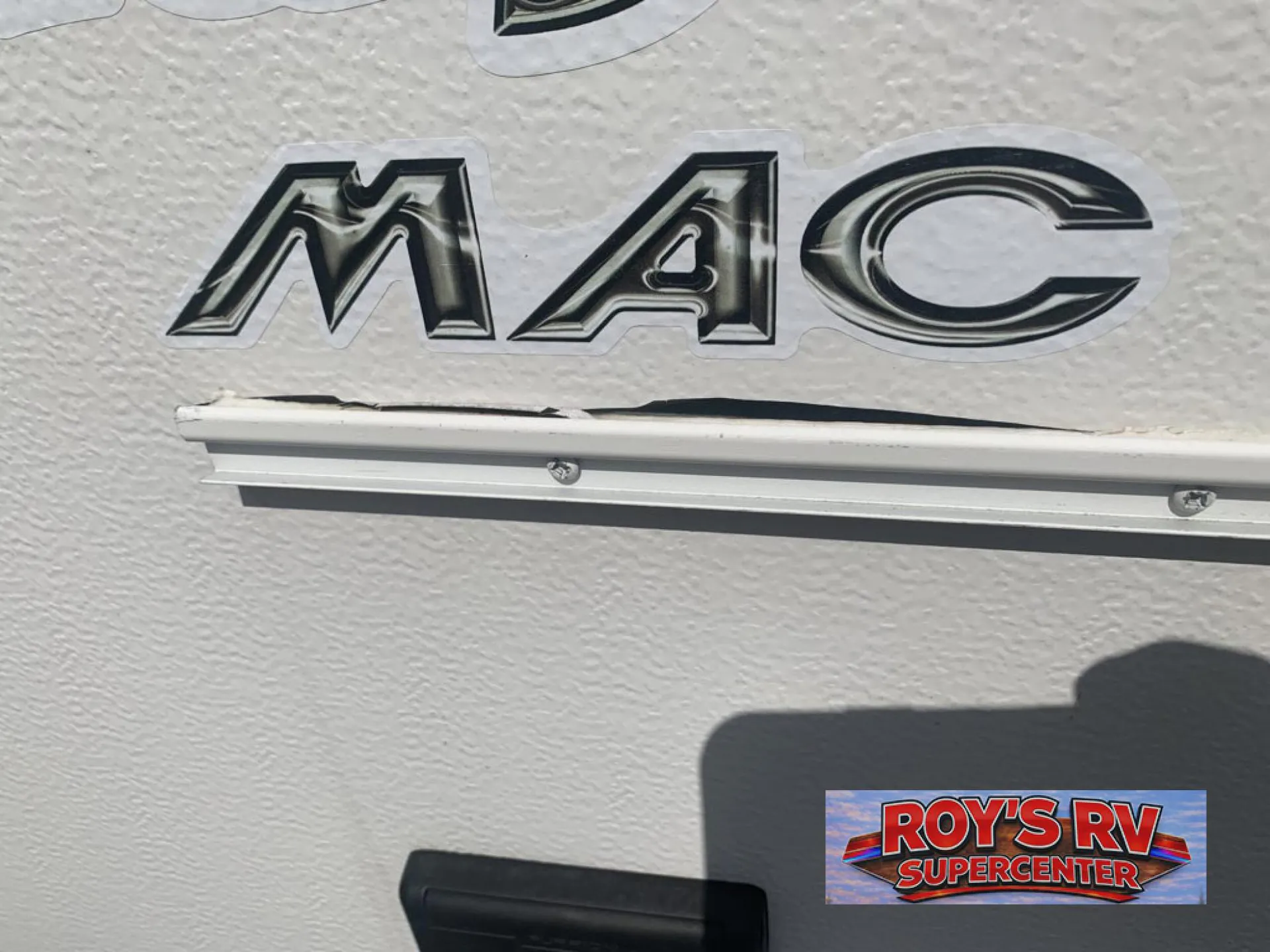 2016 Forest River RV Flagstaff MACLTD Series 228 - Photo 3