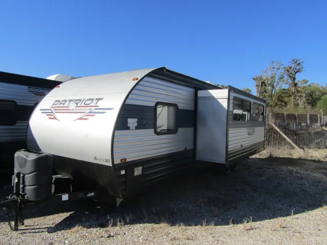 2022 Forest River Cherokee Patriot Edition 26DBH - Photo 3