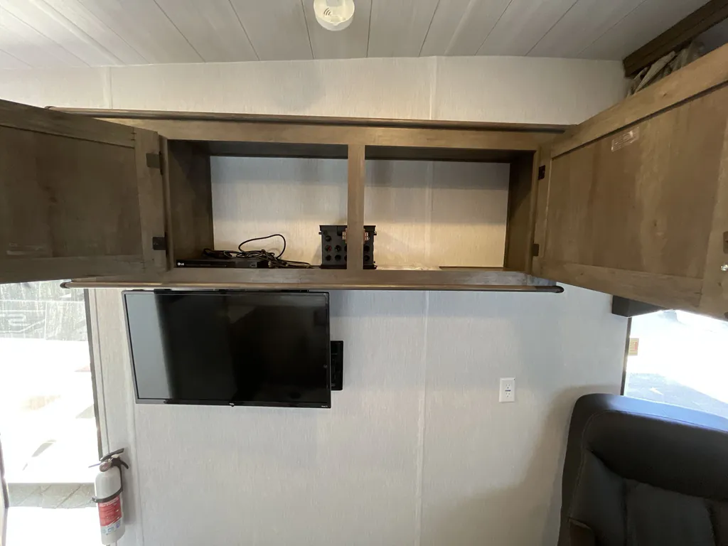 2022 Forest River Stealth FQ2413G, Photos photo 12
