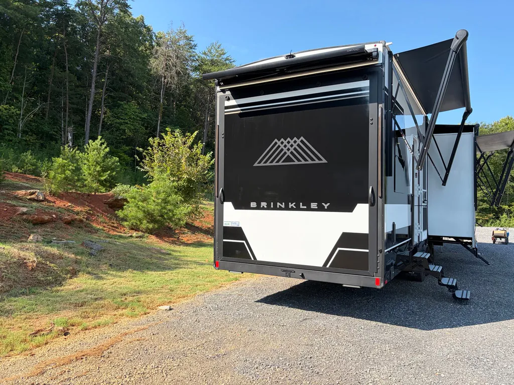 2026 Brinkley Model G 3970, Photos photo 45