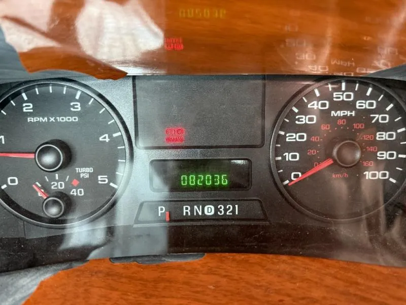 2007 Dynamax Isata Used    IF312 - Photo 2