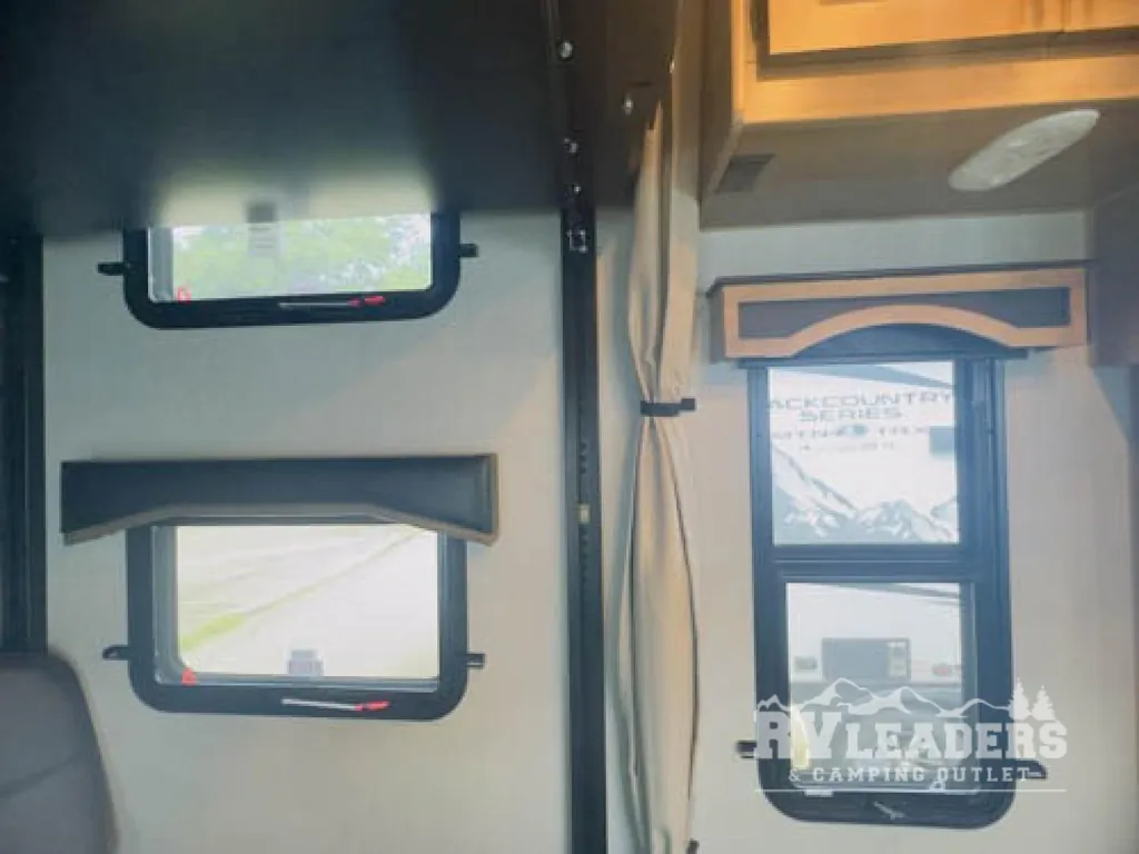 2027 Outdoors RV Trail Series 29TRX, Photos photo 7