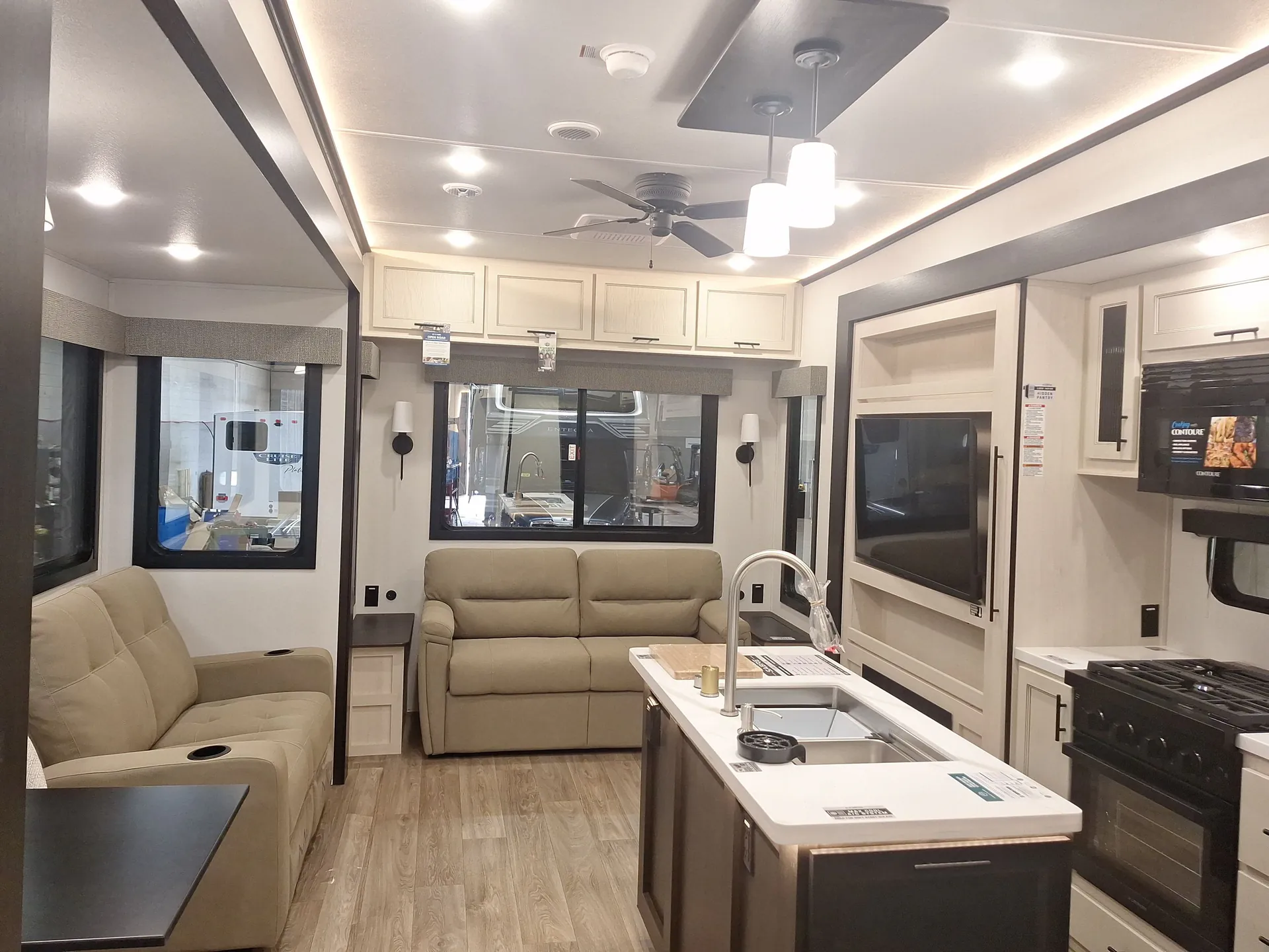 2027 Forest River Sabre 36FLX — living area main