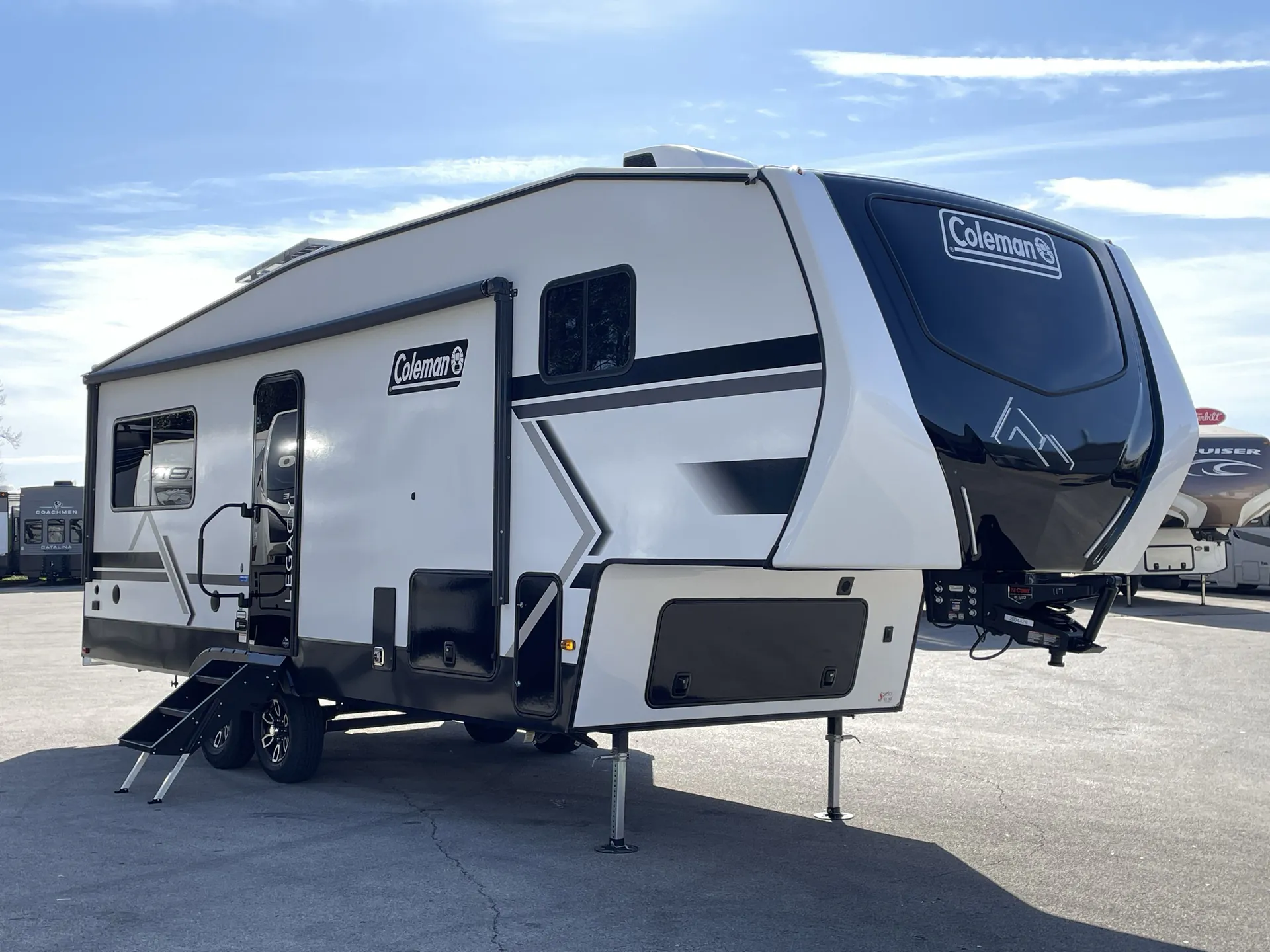 2026 Keystone Coleman Legacy 2400REX - Photo 2