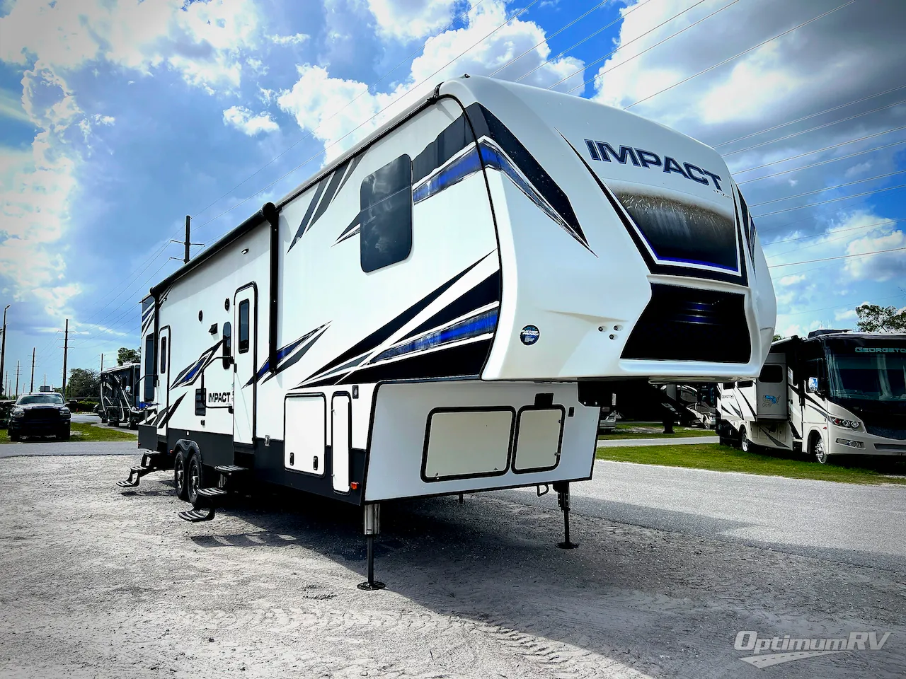 2018 Keystone Impact 351 - Photo 2