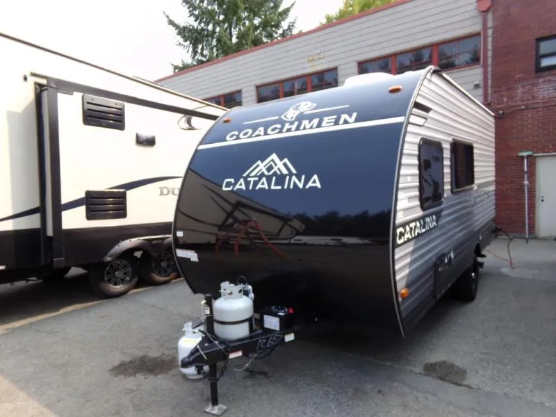 2026 Coachmen Catalina Summit Series 7 164BHX - Photo 2