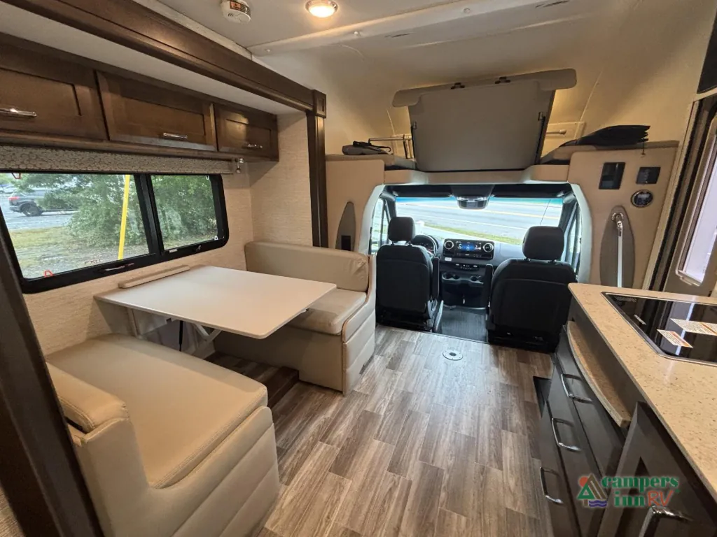 2021 Tiffin Wayfarer 25 SW, Photos photo 8
