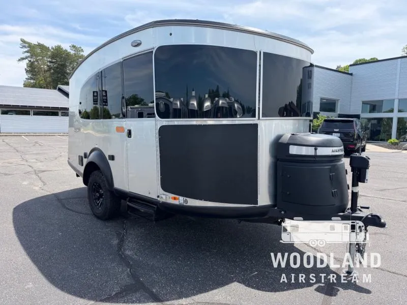 2025 Airstream Basecamp Xe 20XE - Photo 2