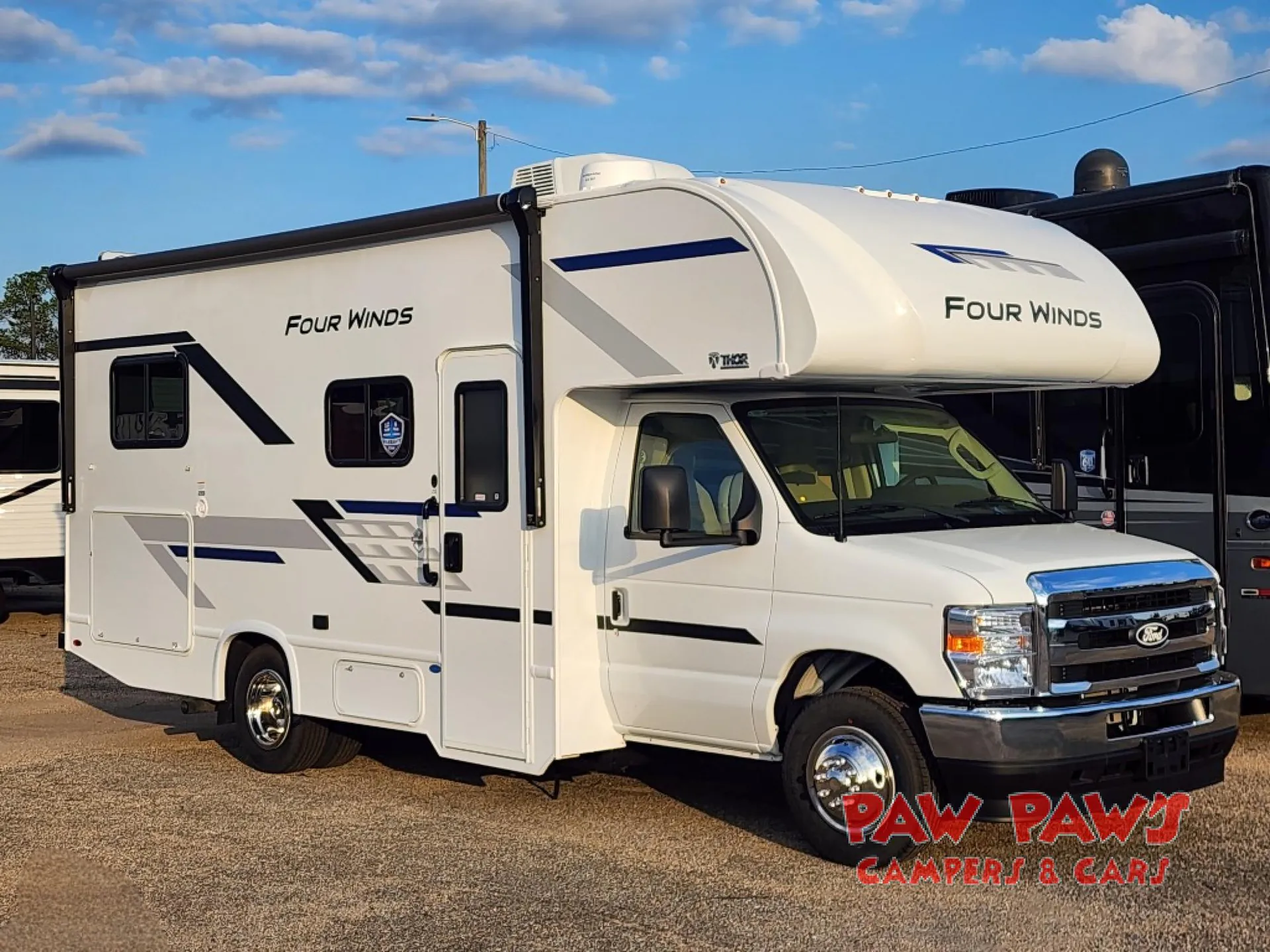 2026 Thor Motor Coach Four Winds 21Z - Photo 2