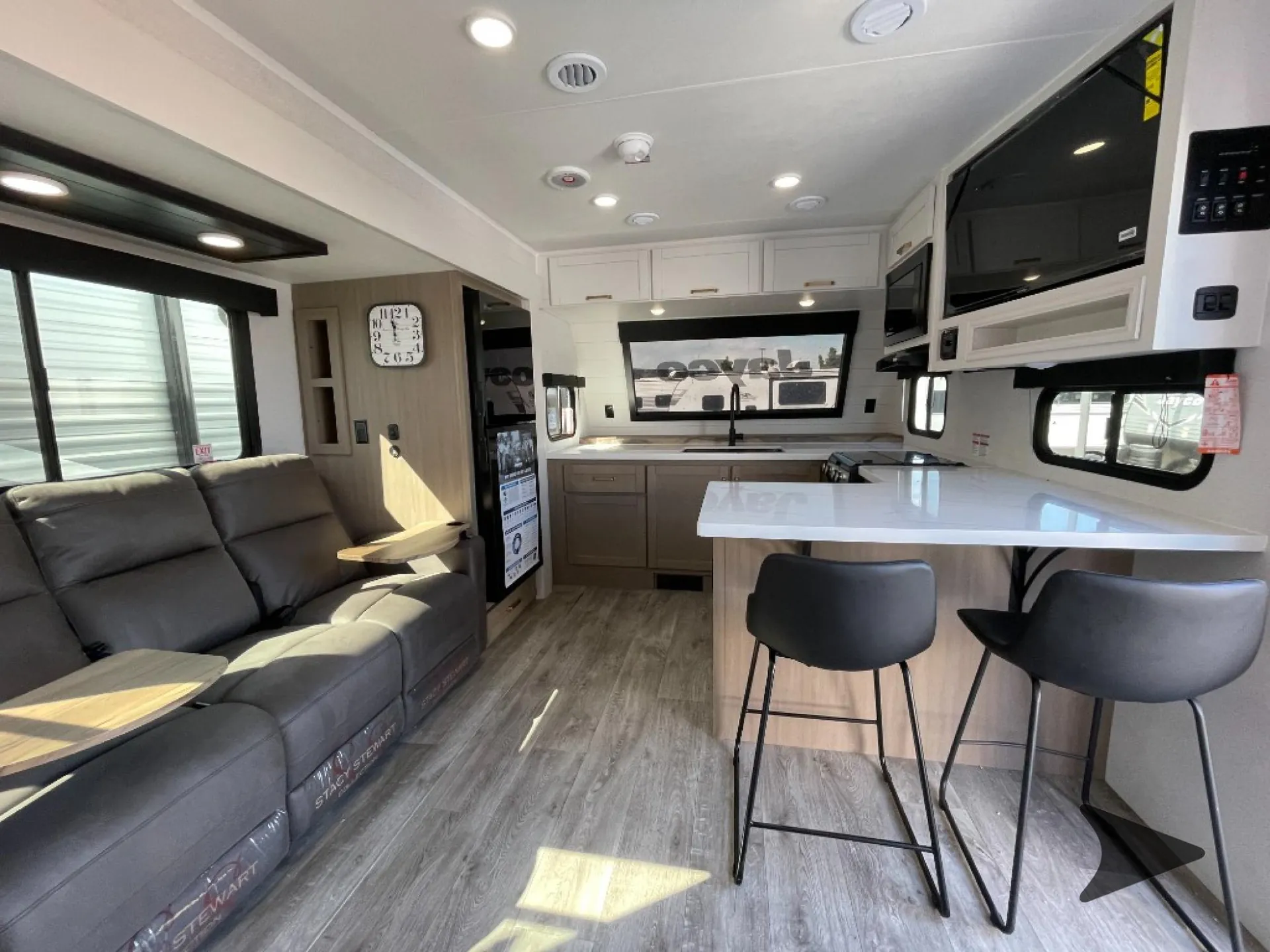 2027 Jayco Eagle 265FKDS - Photo 3
