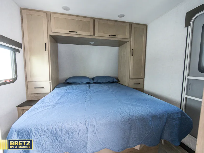 2026 Ember RV E-Series 24RLD - Photo 4