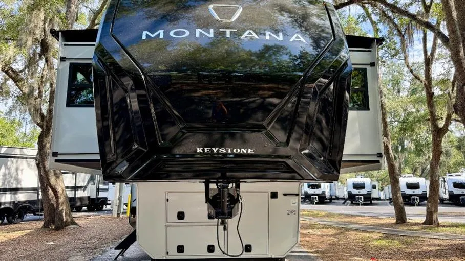2027 Keystone RV Montana 3800FL - Photo 3
