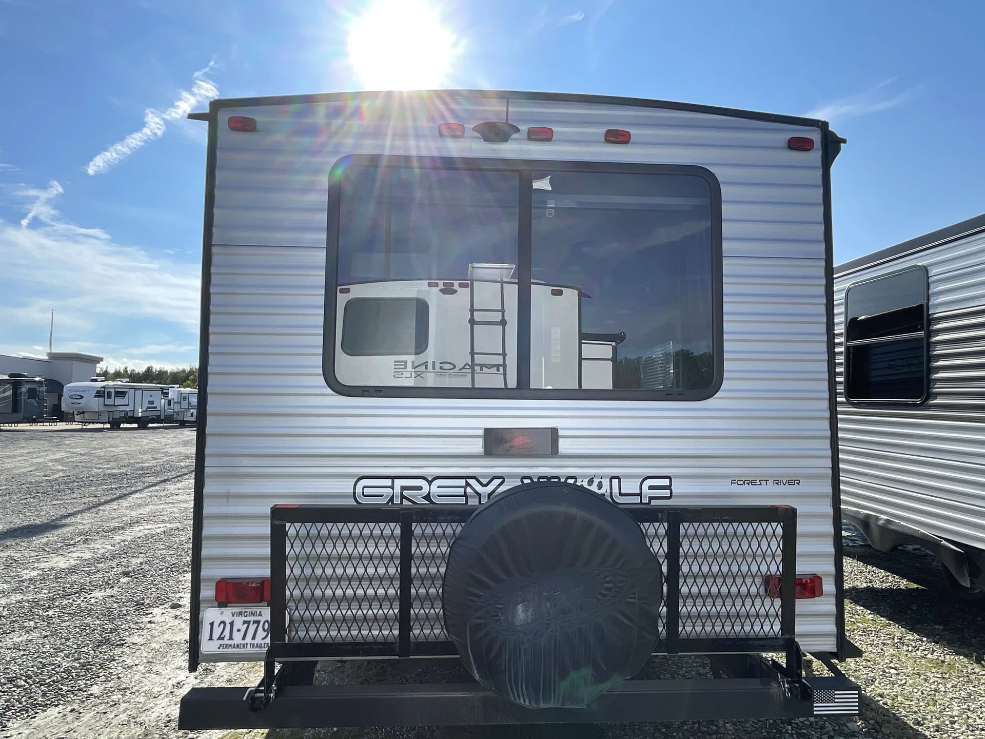 2021 Forest River Cherokee Grey Wolf 23MK — backside