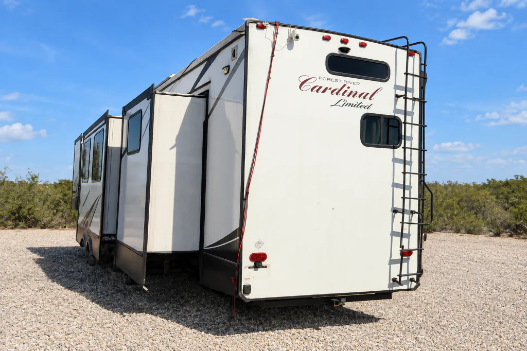 2021 Forest River Cardinal Limited 383BHLE, Photos photo 29