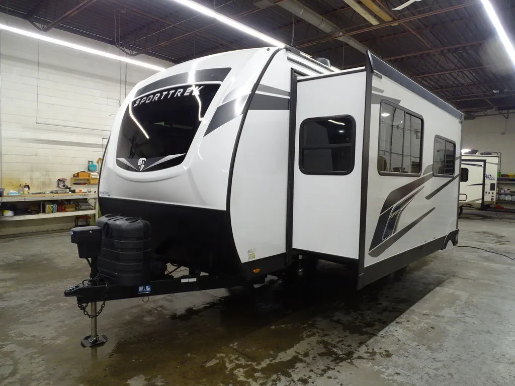 2025 Venture RV Sport Trek 251VFK - Photo 3