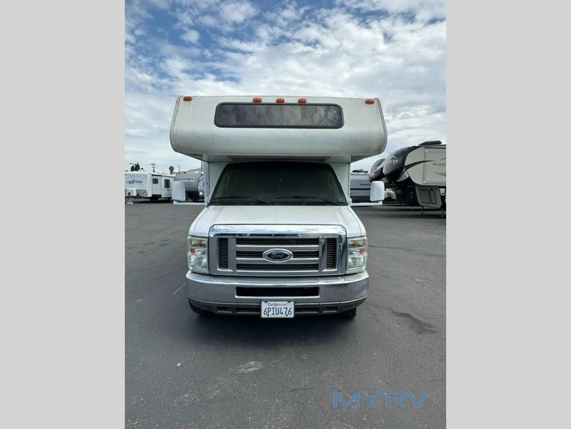 2012 Coachmen Freelander 23CB - Photo 4