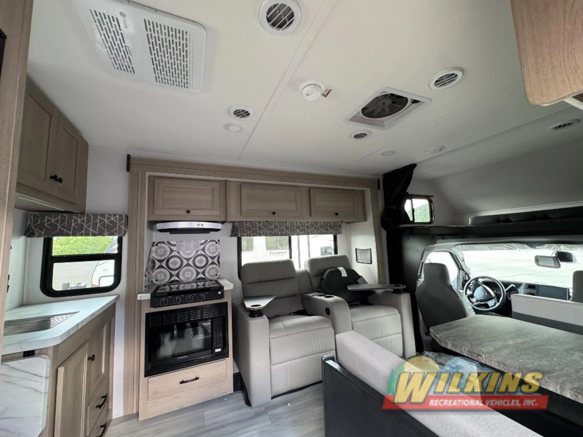 2027 Forest River Sunseeker 2860DS — Photo 6