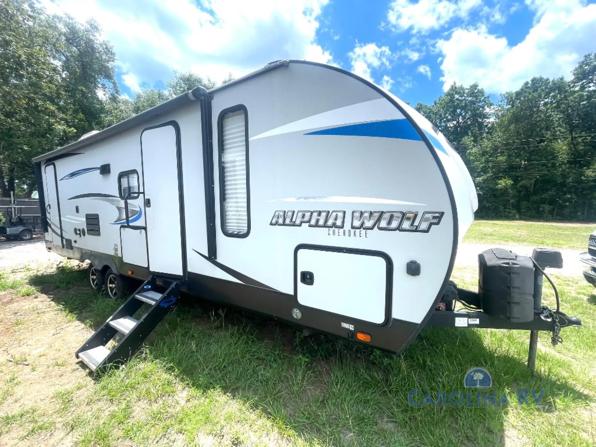 2020 Forest River Cherokee Alpha Wolf 26DBH - Photo 2