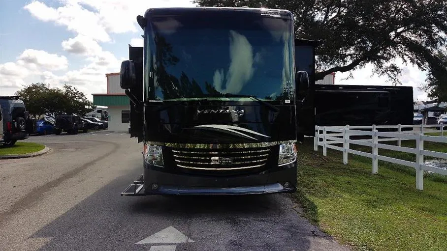 2018 Newmar Ventana 3412 - Photo 3