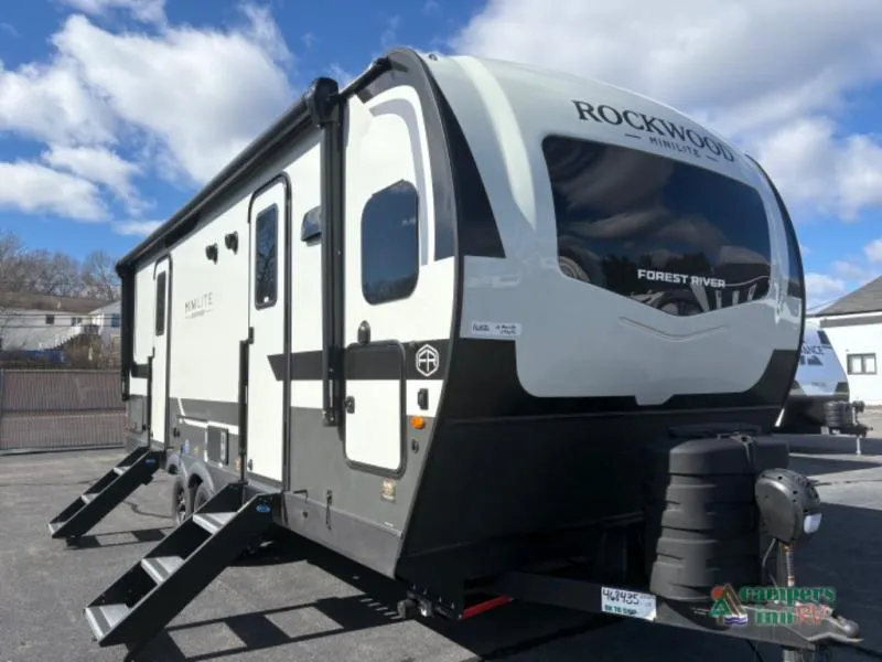 2026 Forest River Rockwood Mini Lite 2506FK - Photo 2
