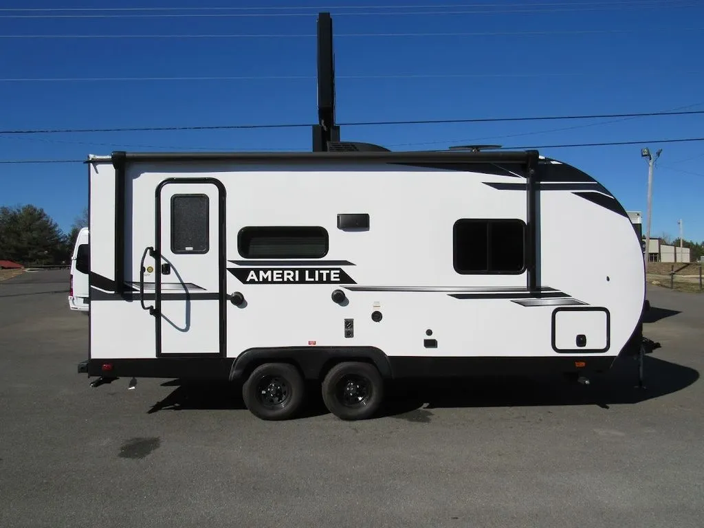 2024 Gulf Stream Ameri-Lite 20RBS - Photo 2