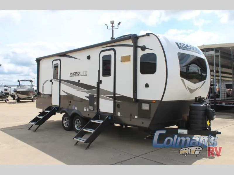 2025 Forest River Flagstaff Micro Lite 25FKBS - Photo 3