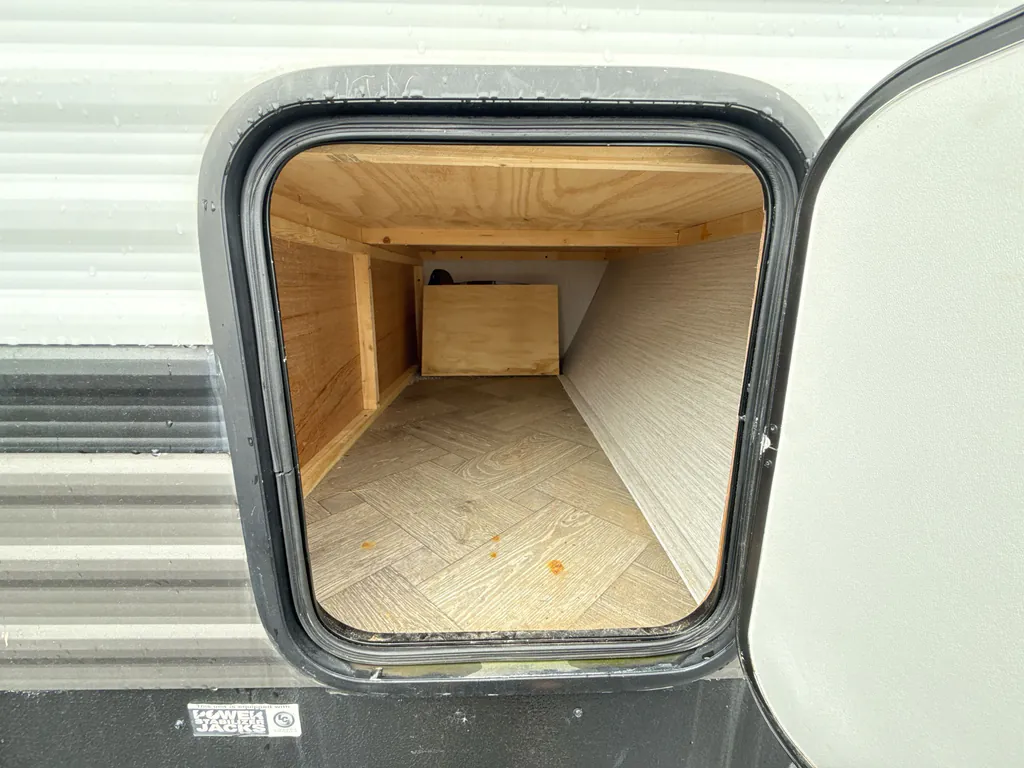 2021 Forest River Puma 32BHQS, Photos photo 6