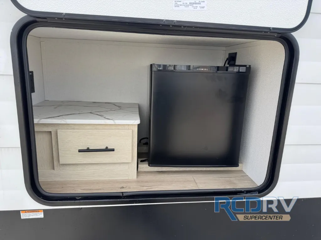 2026 Shasta I-5 525RS, Photos photo 8