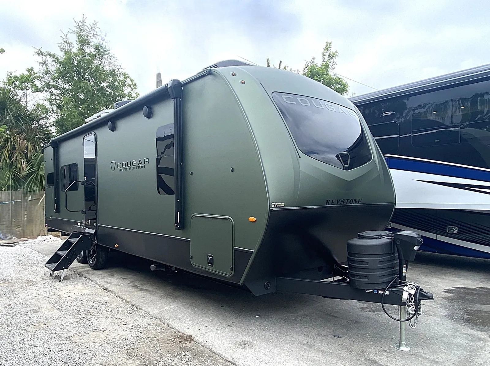 2026 Keystone RV Cougar Half-Ton Hero Edition 25MLE - Photo 2