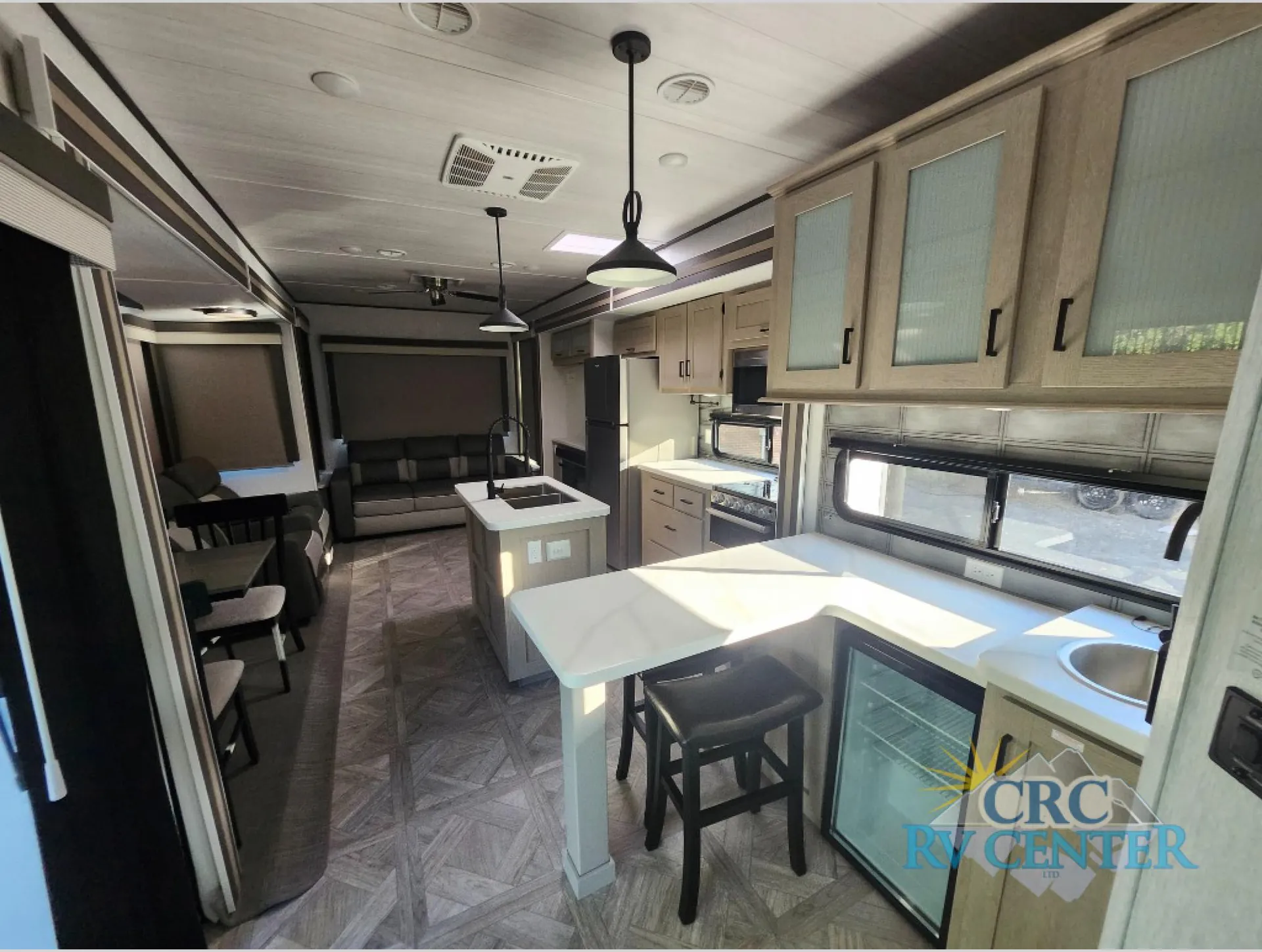 2023 Forest River Wildwood Lodge 40RLB - Photo 4