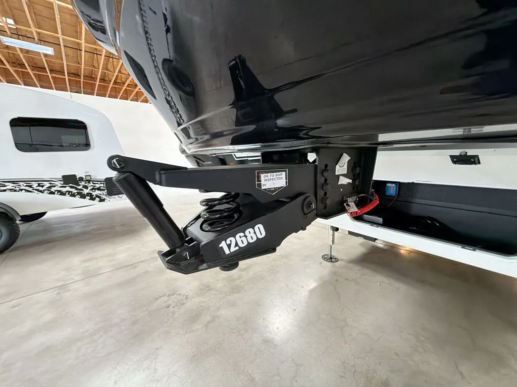 2026 Brinkley Model Z 3600 — Photo 6
